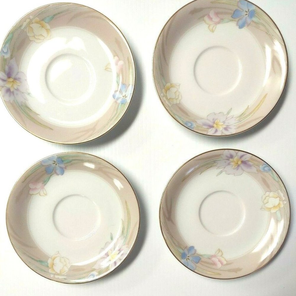 Set of 4 Vintage Mikasa‎ Charisma Round Saucers Plate